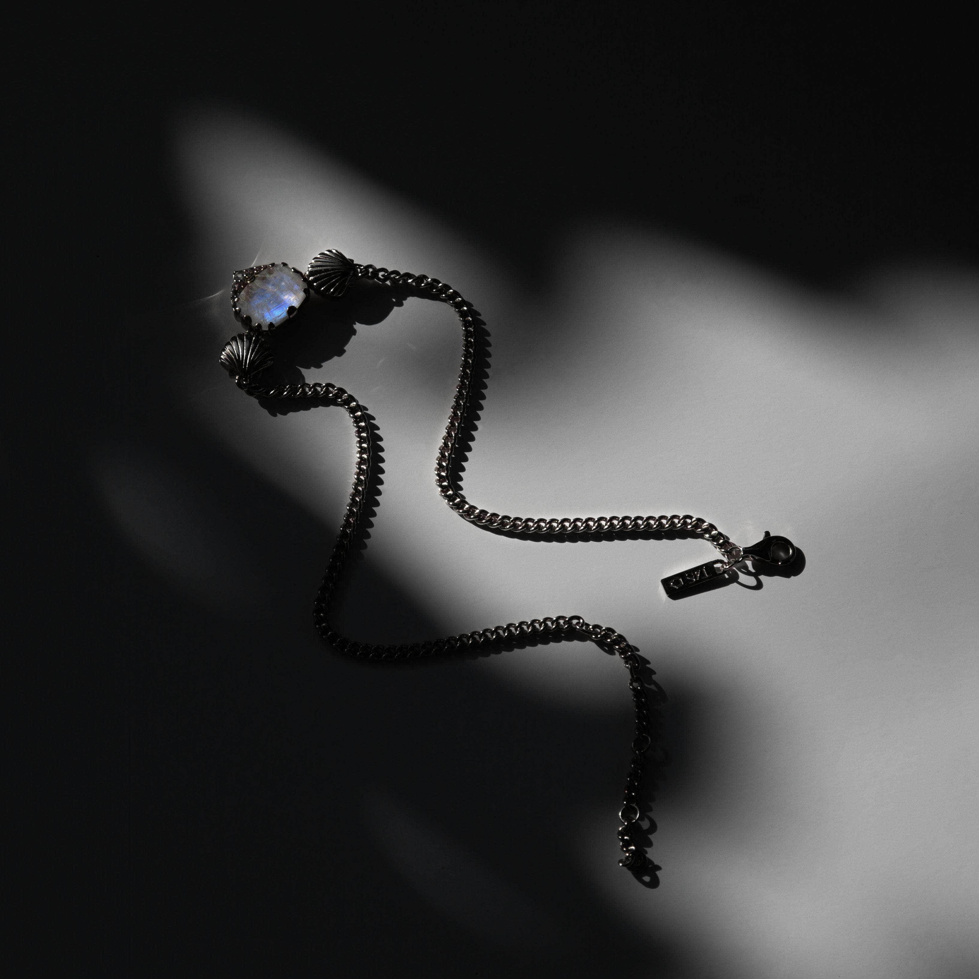 SIREN TEARS NECKLACE